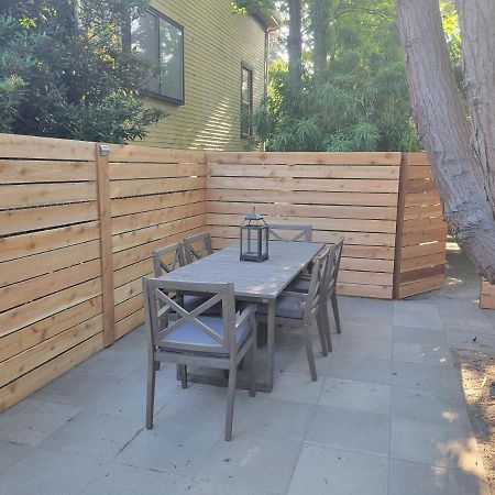 Modern Craftsman Garden Patio In Georgetown Villa Seattle Dış mekan fotoğraf