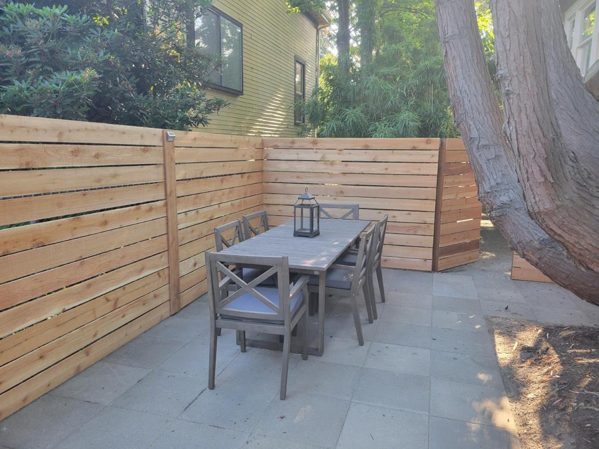 Modern Craftsman Garden Patio In Georgetown Villa Seattle Dış mekan fotoğraf