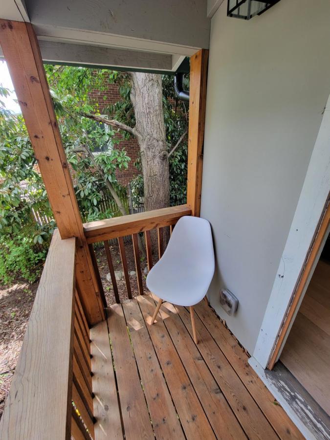 Modern Craftsman Garden Patio In Georgetown Villa Seattle Dış mekan fotoğraf